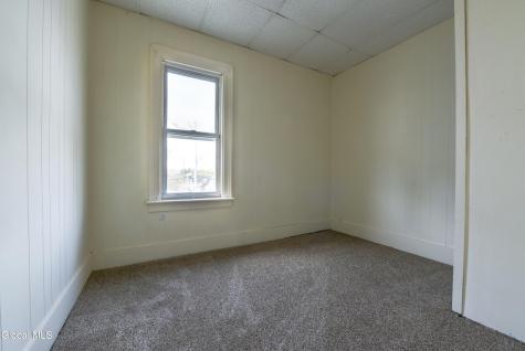 203 Brookside Avenue Amsterdam NY 12010