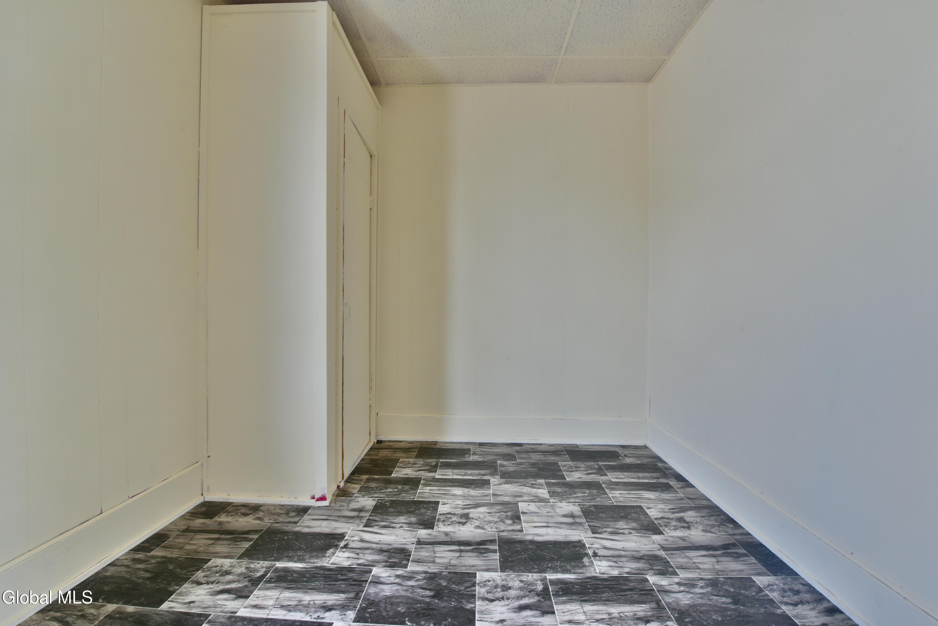 203 Brookside Avenue Amsterdam NY 12010