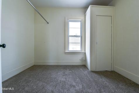 203 Brookside Avenue Amsterdam NY 12010