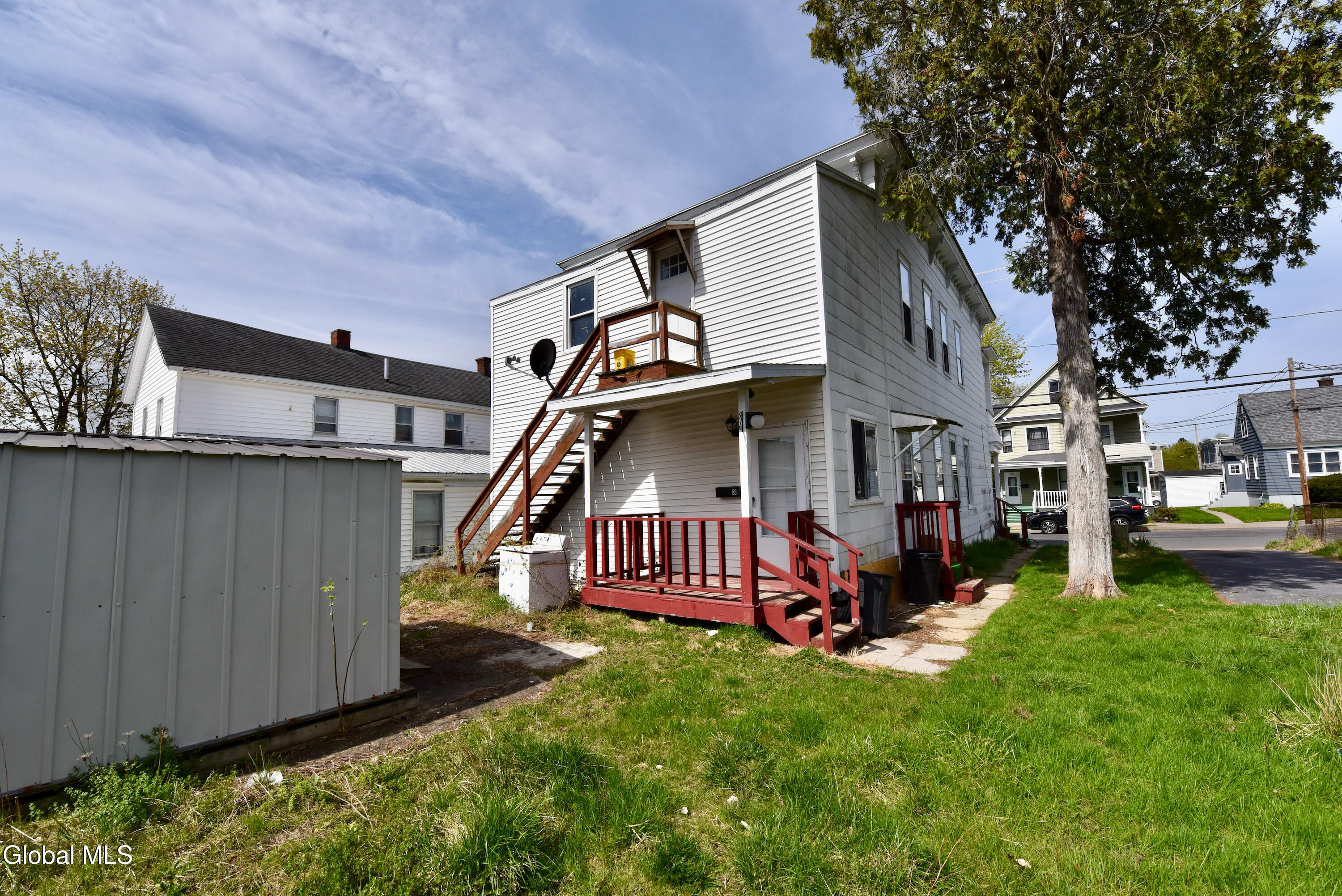 203 Brookside Avenue Amsterdam NY 12010