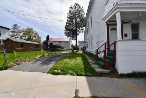 203 Brookside Avenue Amsterdam NY 12010
