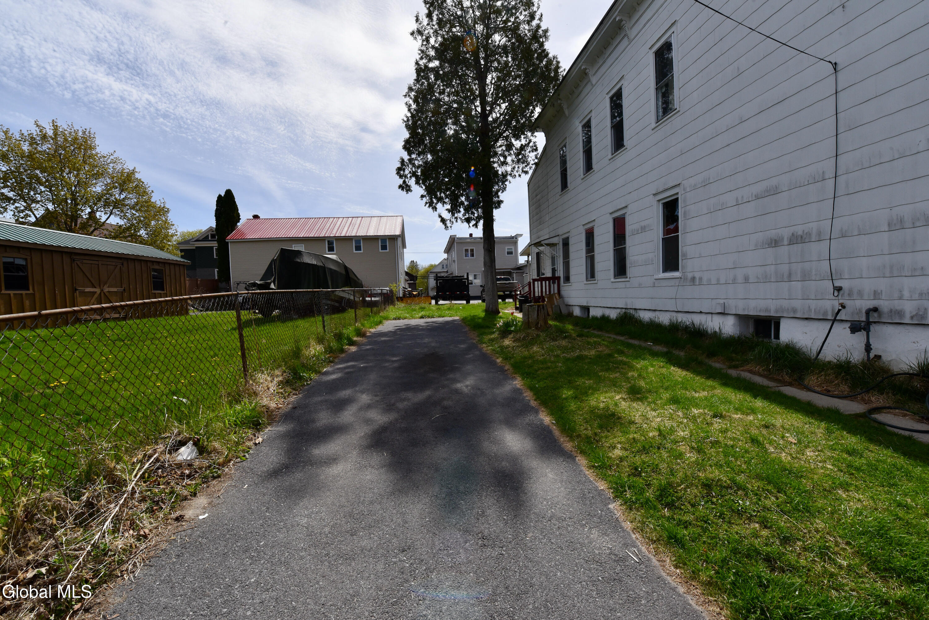 203 Brookside Avenue Amsterdam NY 12010