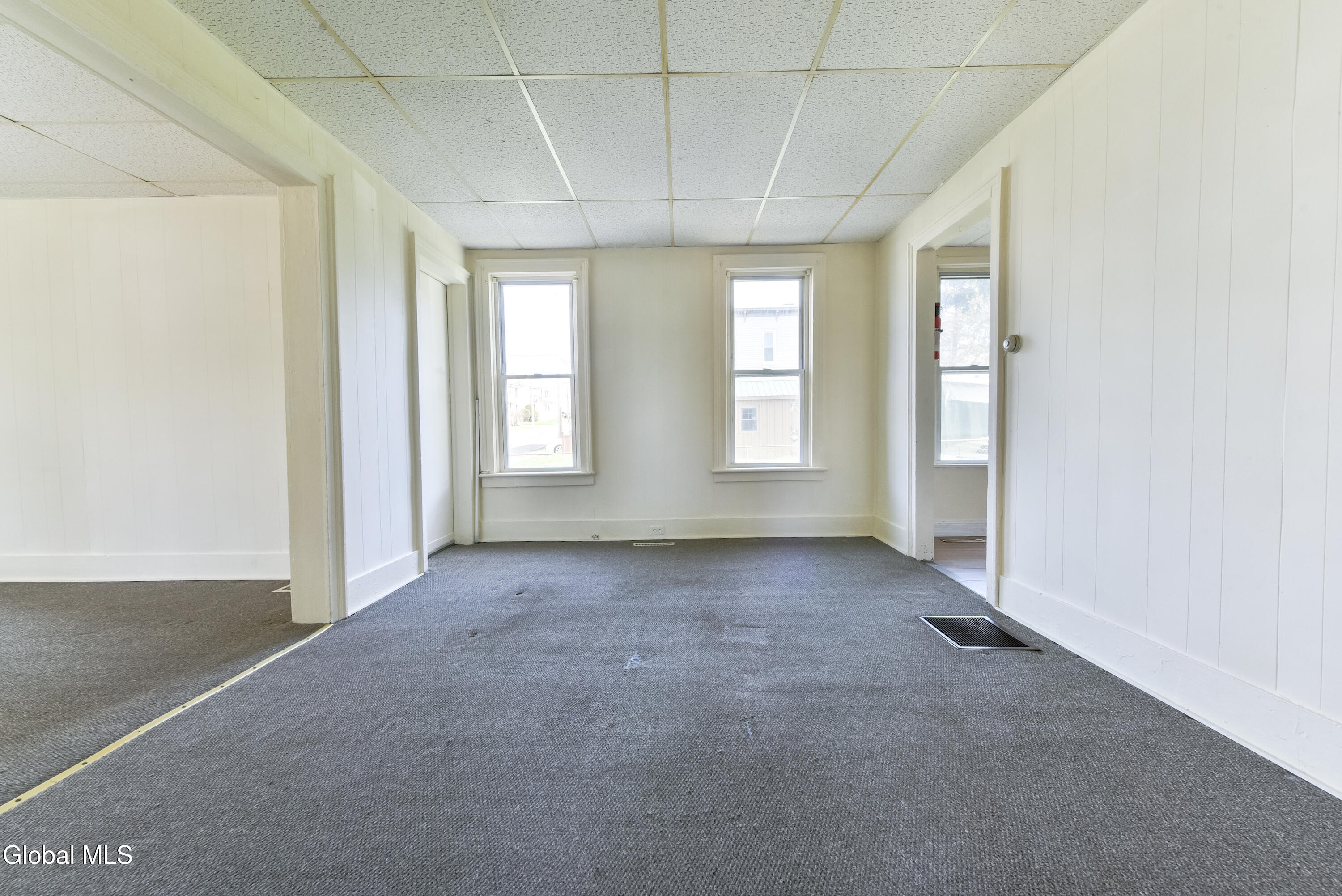 203 Brookside Avenue Amsterdam NY 12010