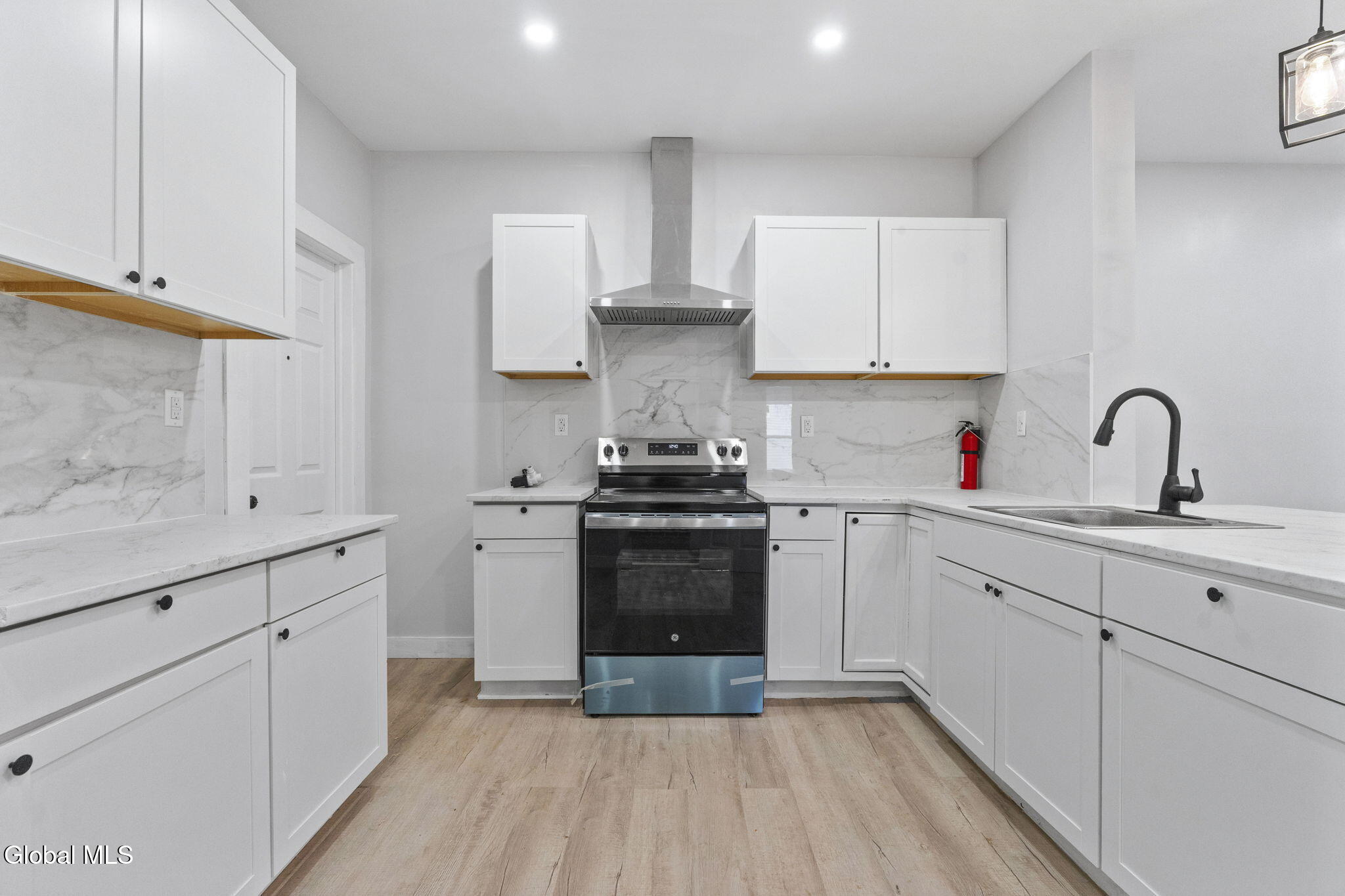 34 Francis Street Troy NY 12180