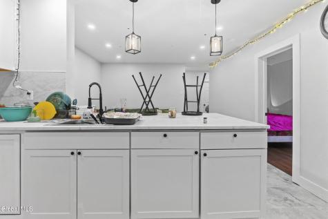 34 Francis Street Troy NY 12180