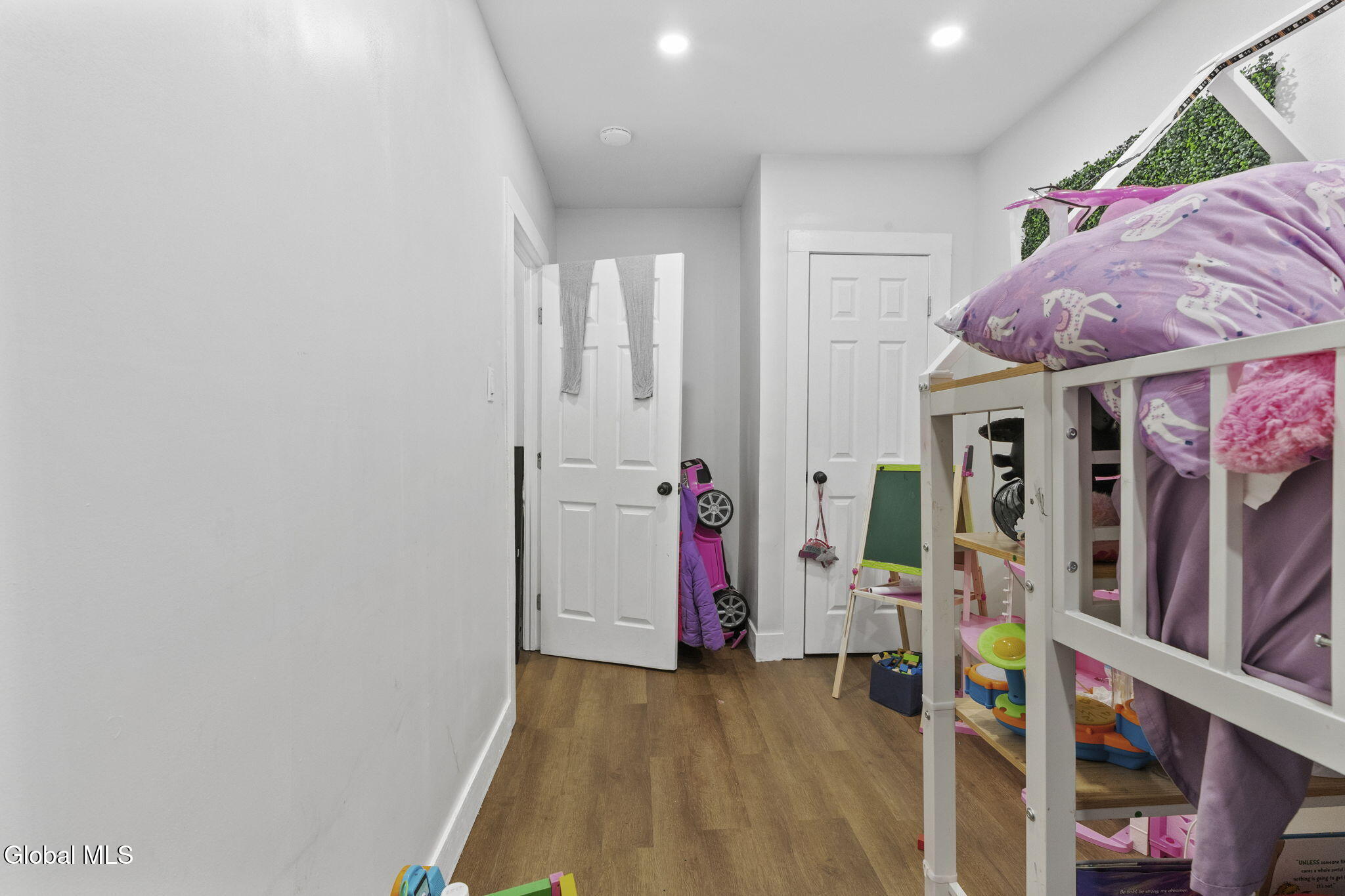34 Francis Street Troy NY 12180