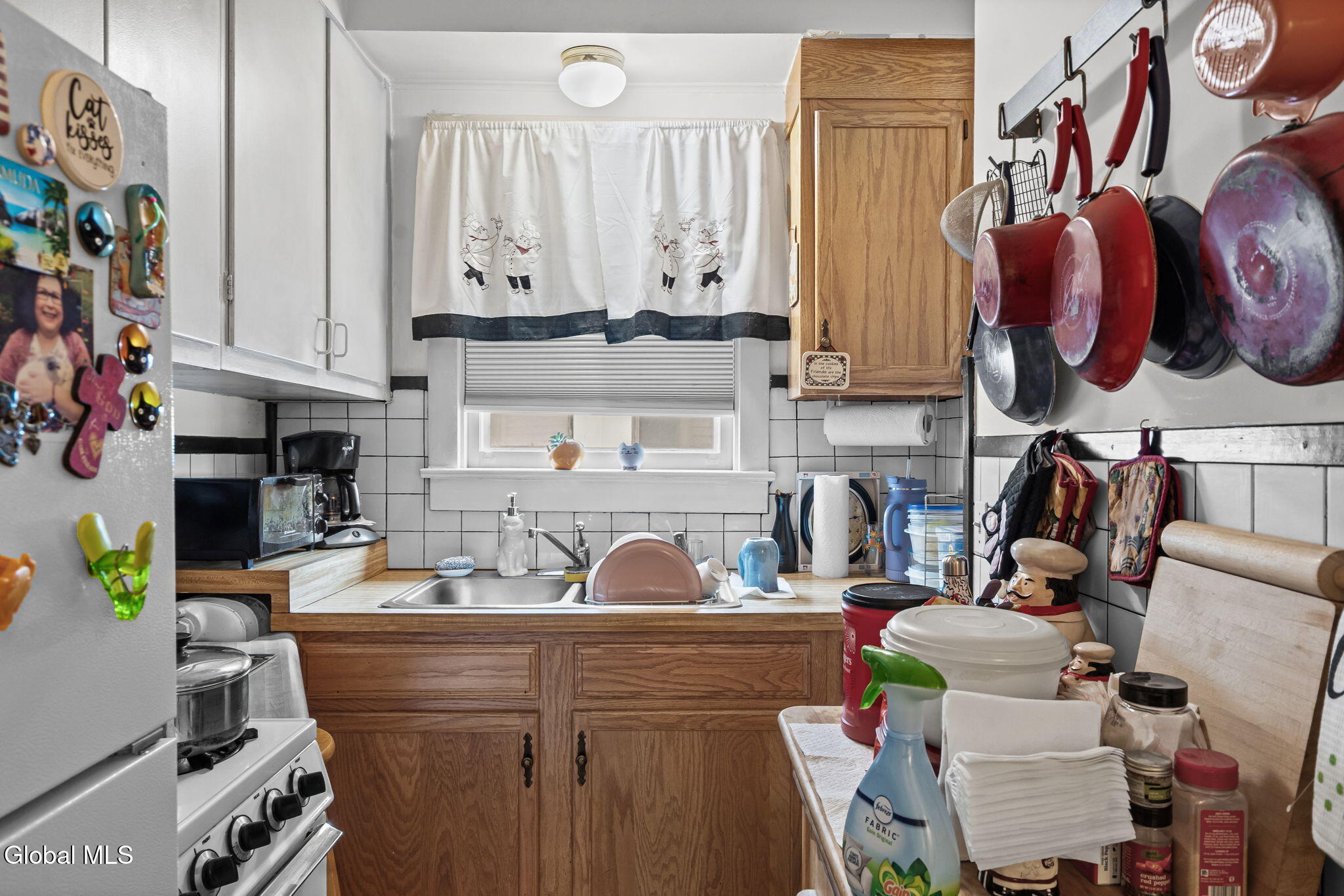 494 Delaware Avenue Albany NY 12209
