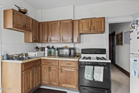 494 Delaware Avenue Albany NY 12209