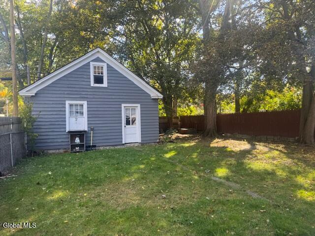 694 5th Avenue Troy NY 12182