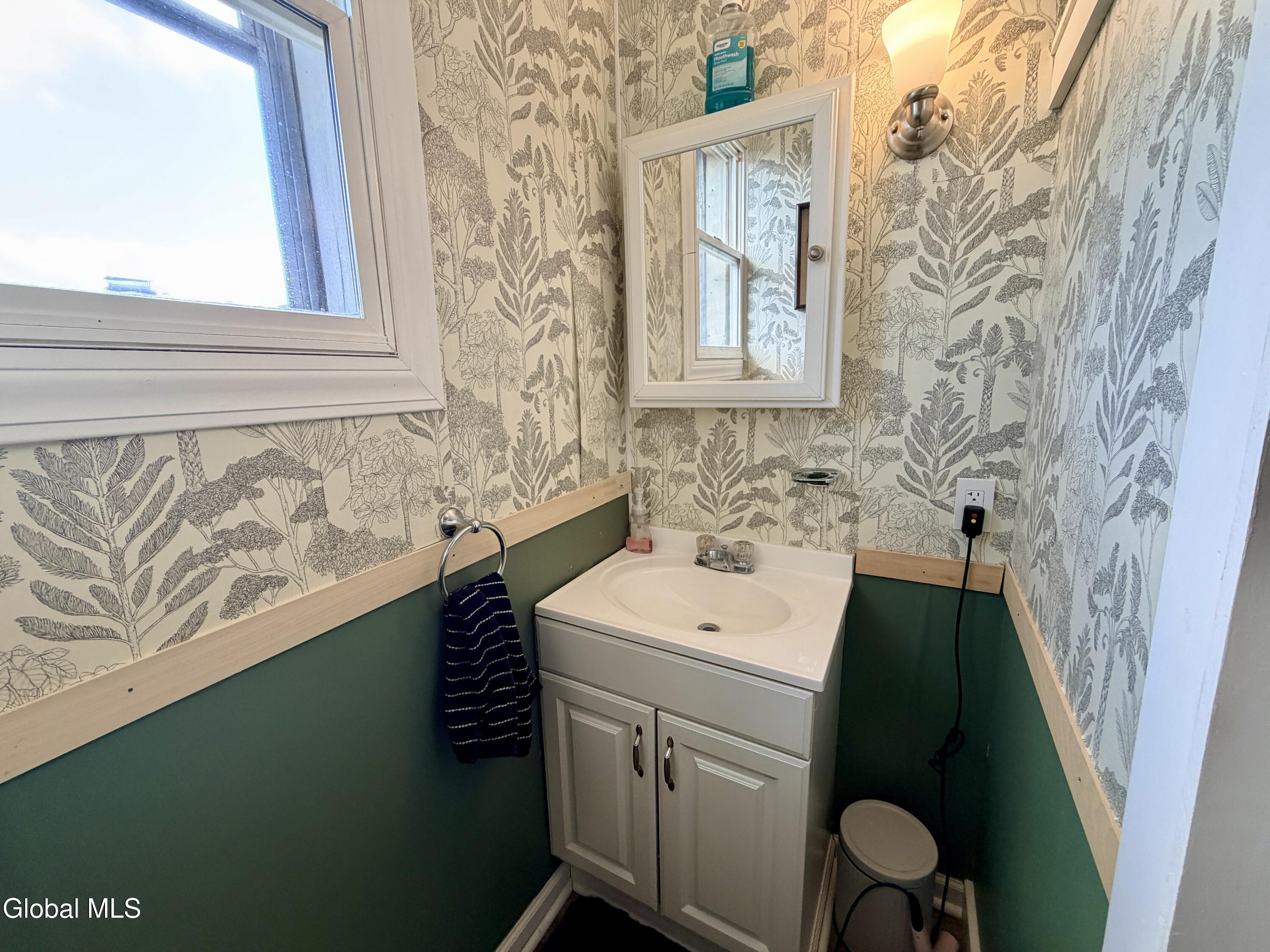 80 Hudson Avenue Green Island NY 12183