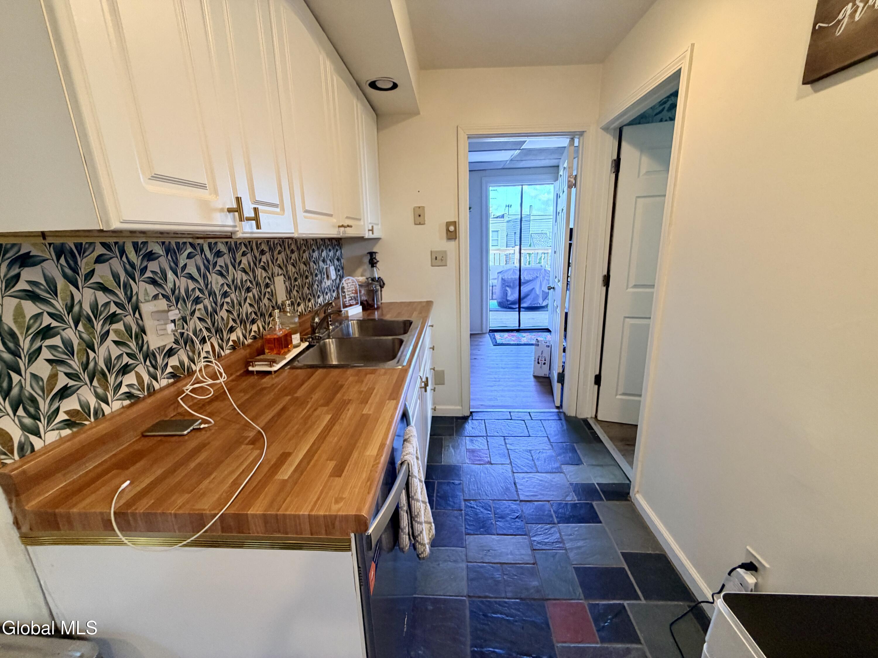 80 Hudson Avenue Green Island NY 12183