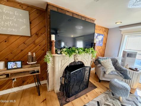 80 Hudson Avenue Green Island NY 12183