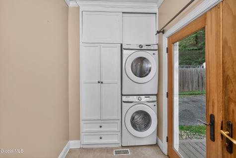 138 Davis Avenue Waterford NY 12188