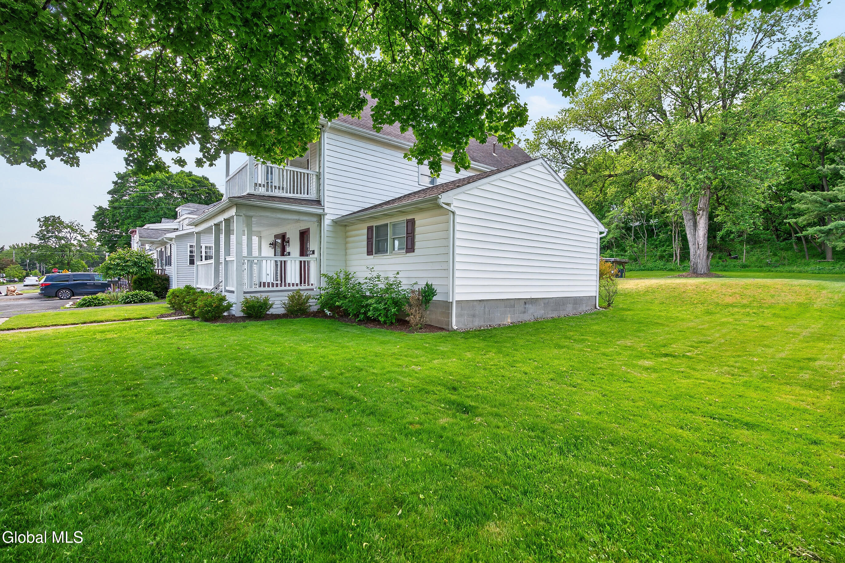 138 Davis Avenue Waterford NY 12188