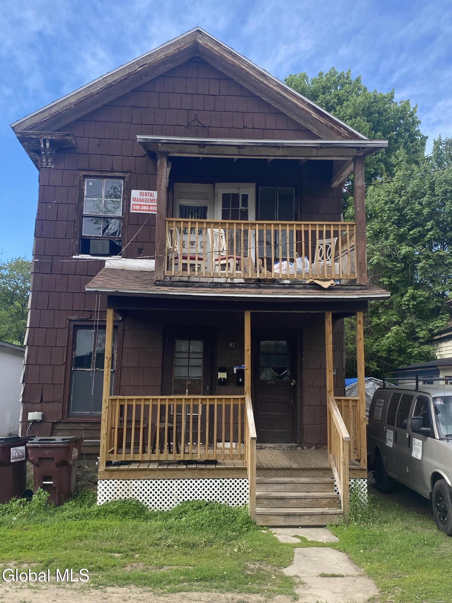 82 Spring Street Gloversville NY 12078