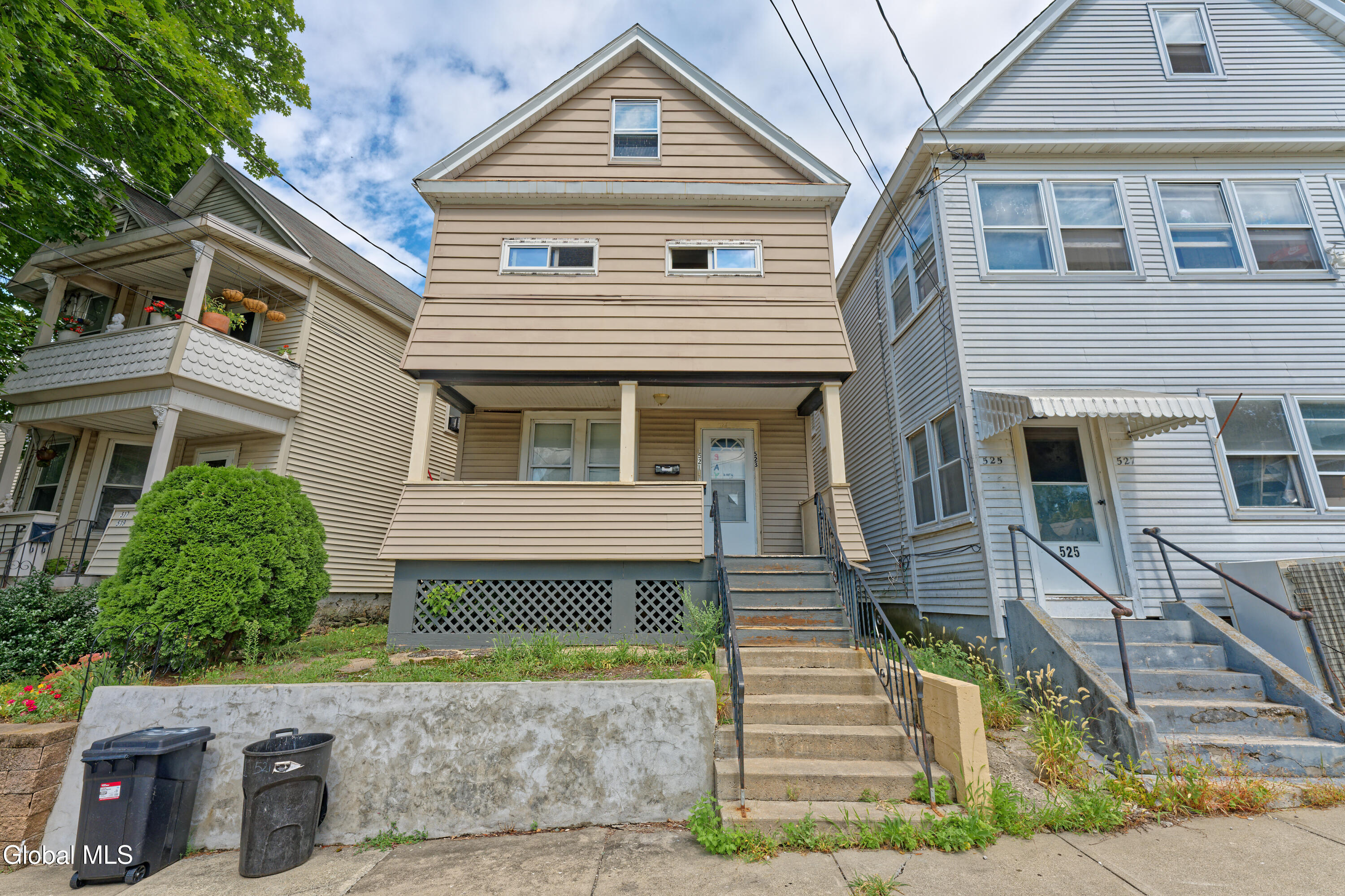 521 Manhattan Street Schenectady NY 12308