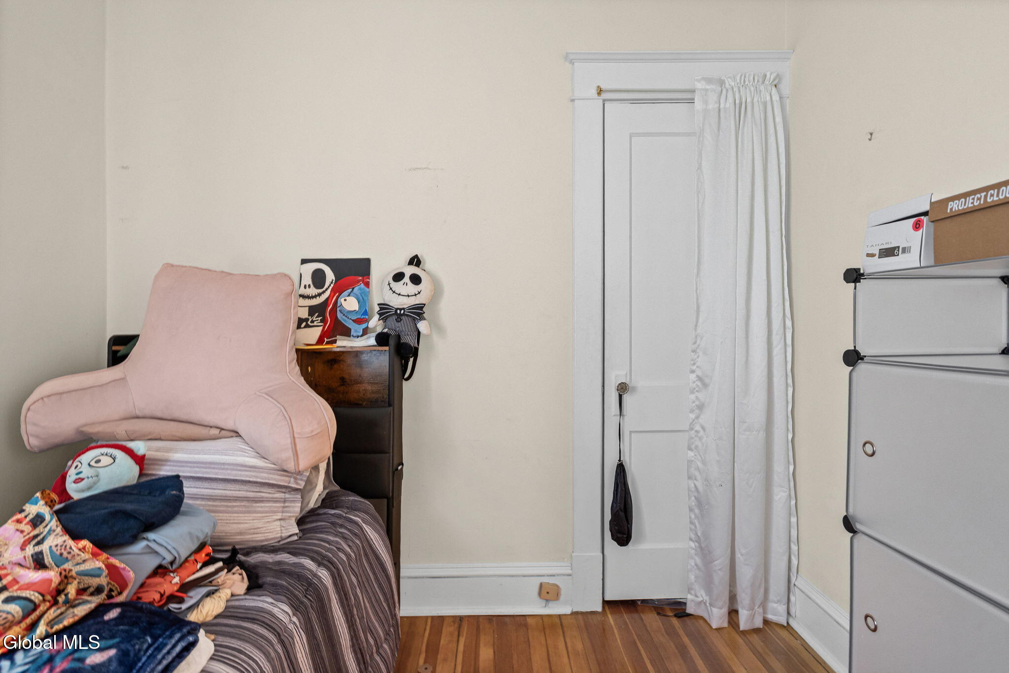 496 Delaware Avenue Albany NY 12209