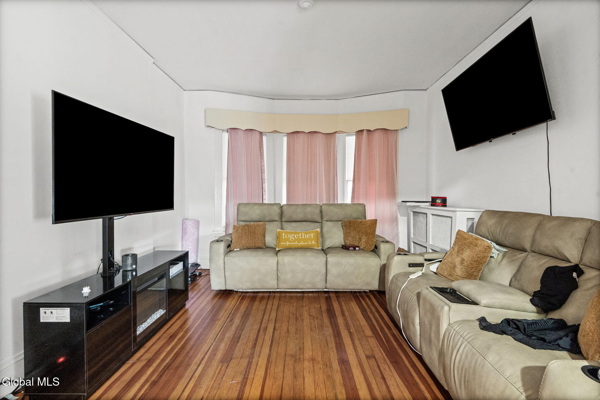 496 Delaware Avenue Albany NY 12209