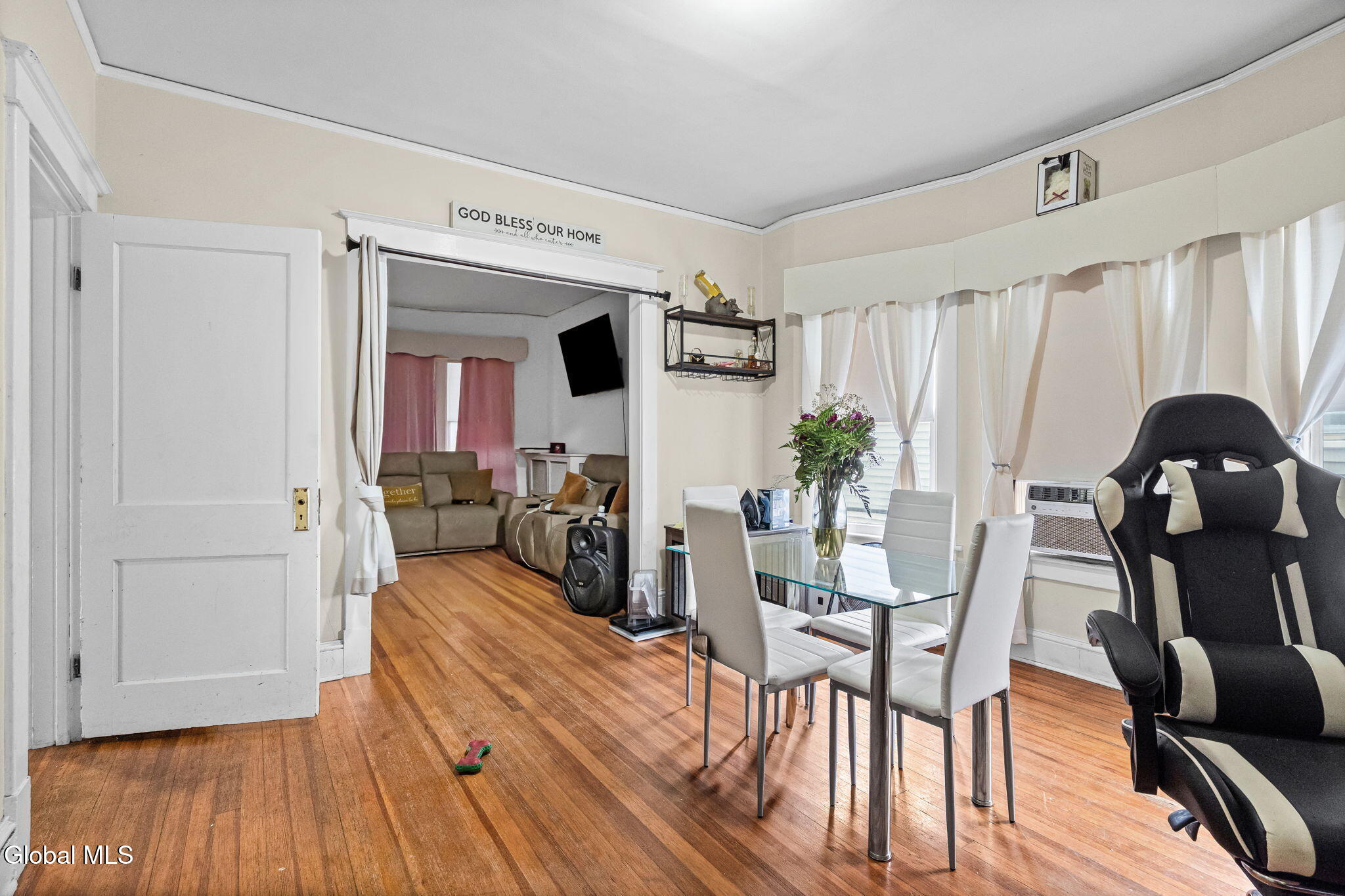 496 Delaware Avenue Albany NY 12209