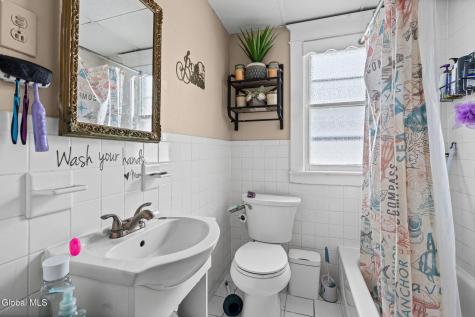 496 Delaware Avenue Albany NY 12209