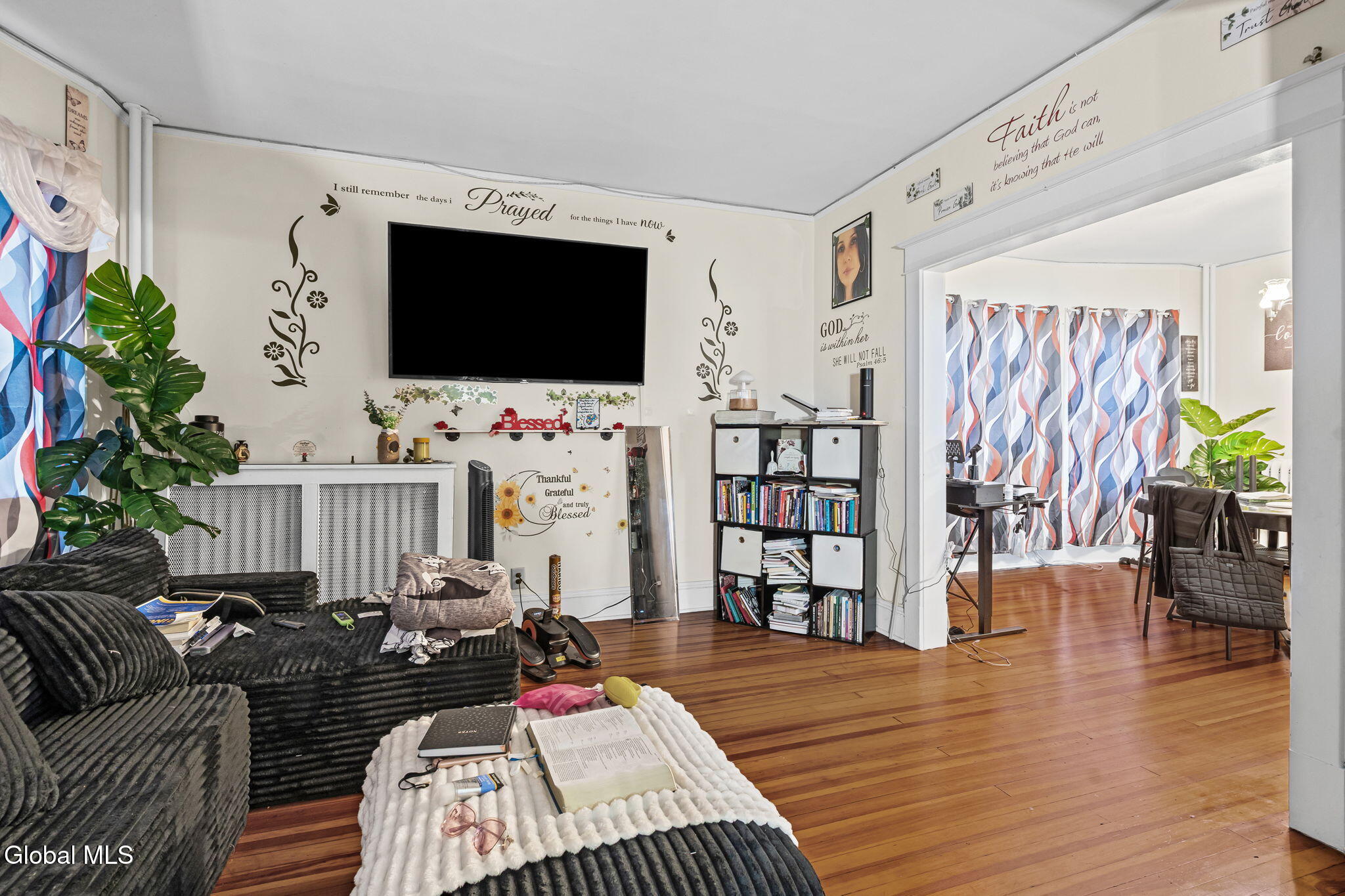 496 Delaware Avenue Albany NY 12209