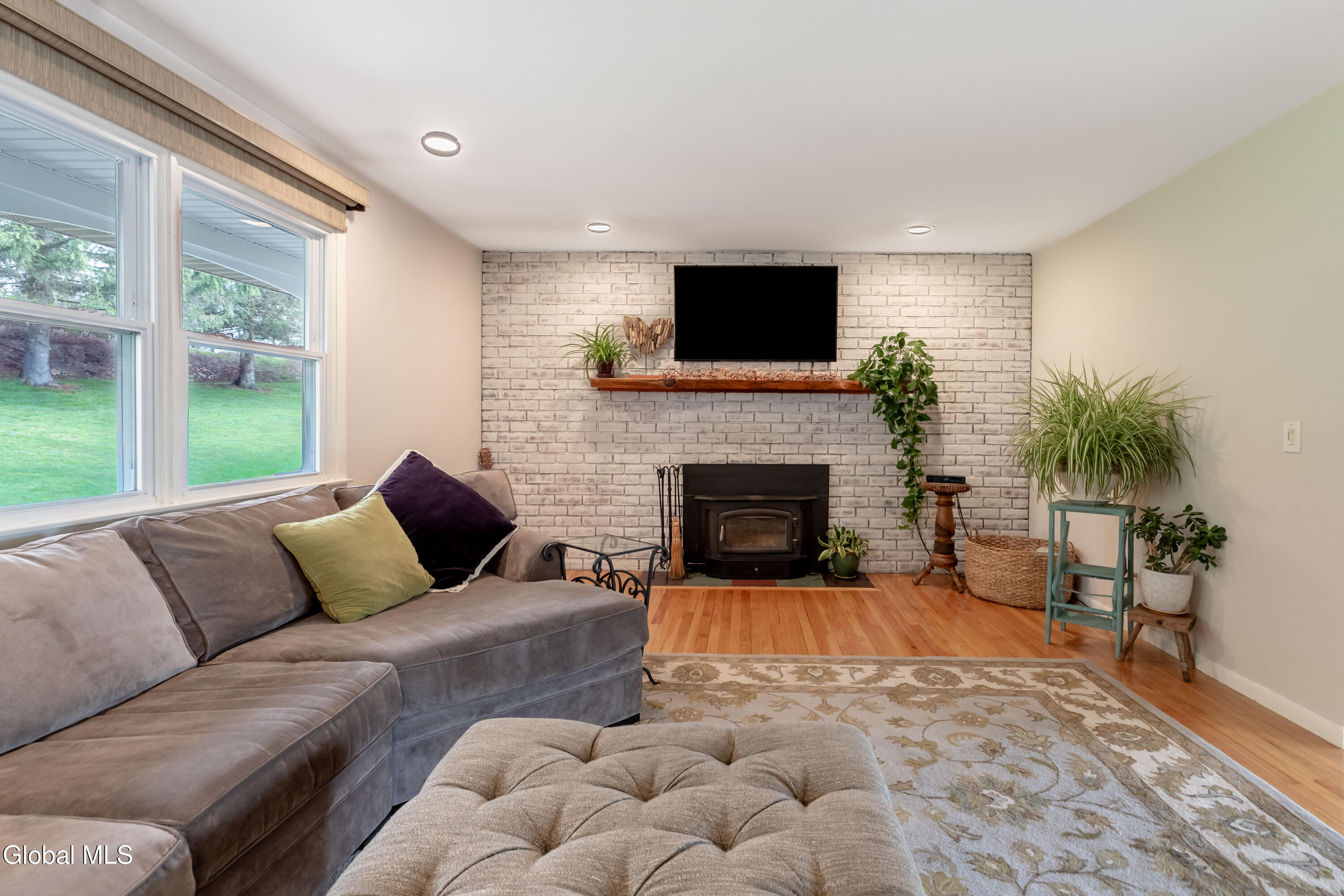 13 Mountain View Road Nassau NY 12123