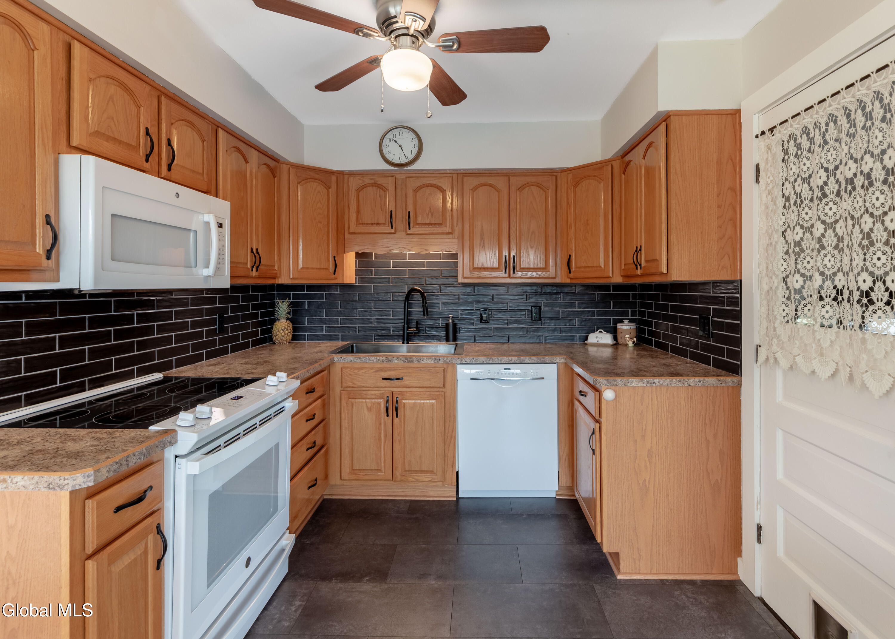 13 Mountain View Road Nassau NY 12123