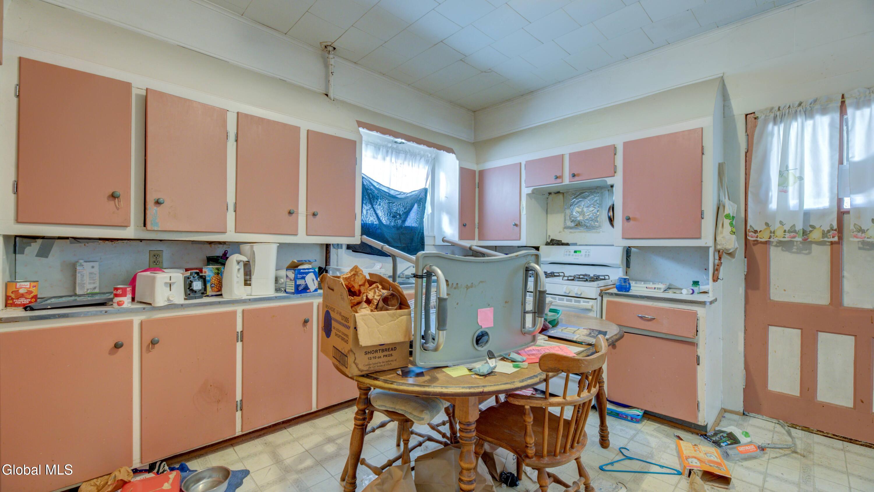 19 S Melcher Street Johnstown NY 12095