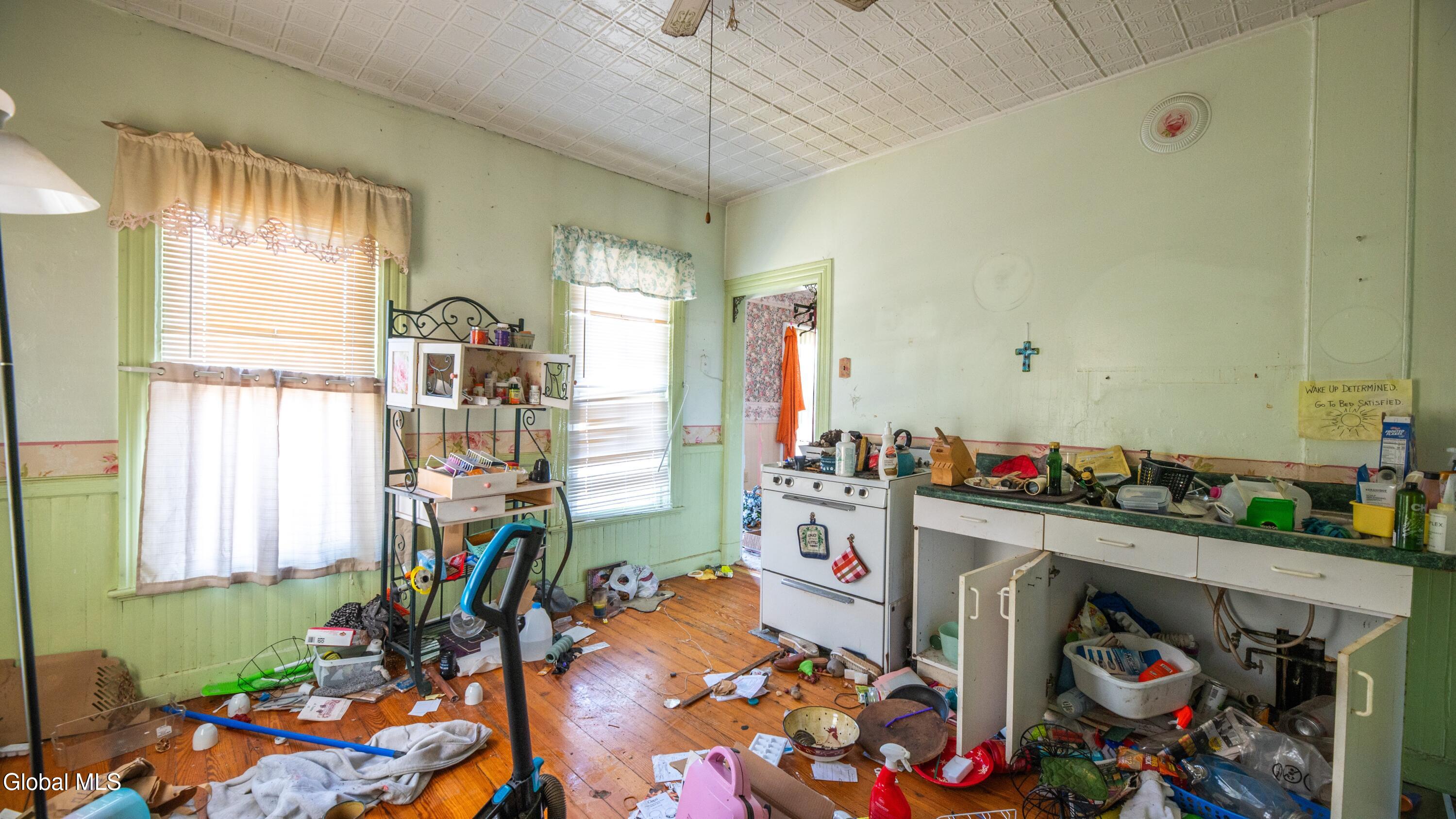19 S Melcher Street Johnstown NY 12095