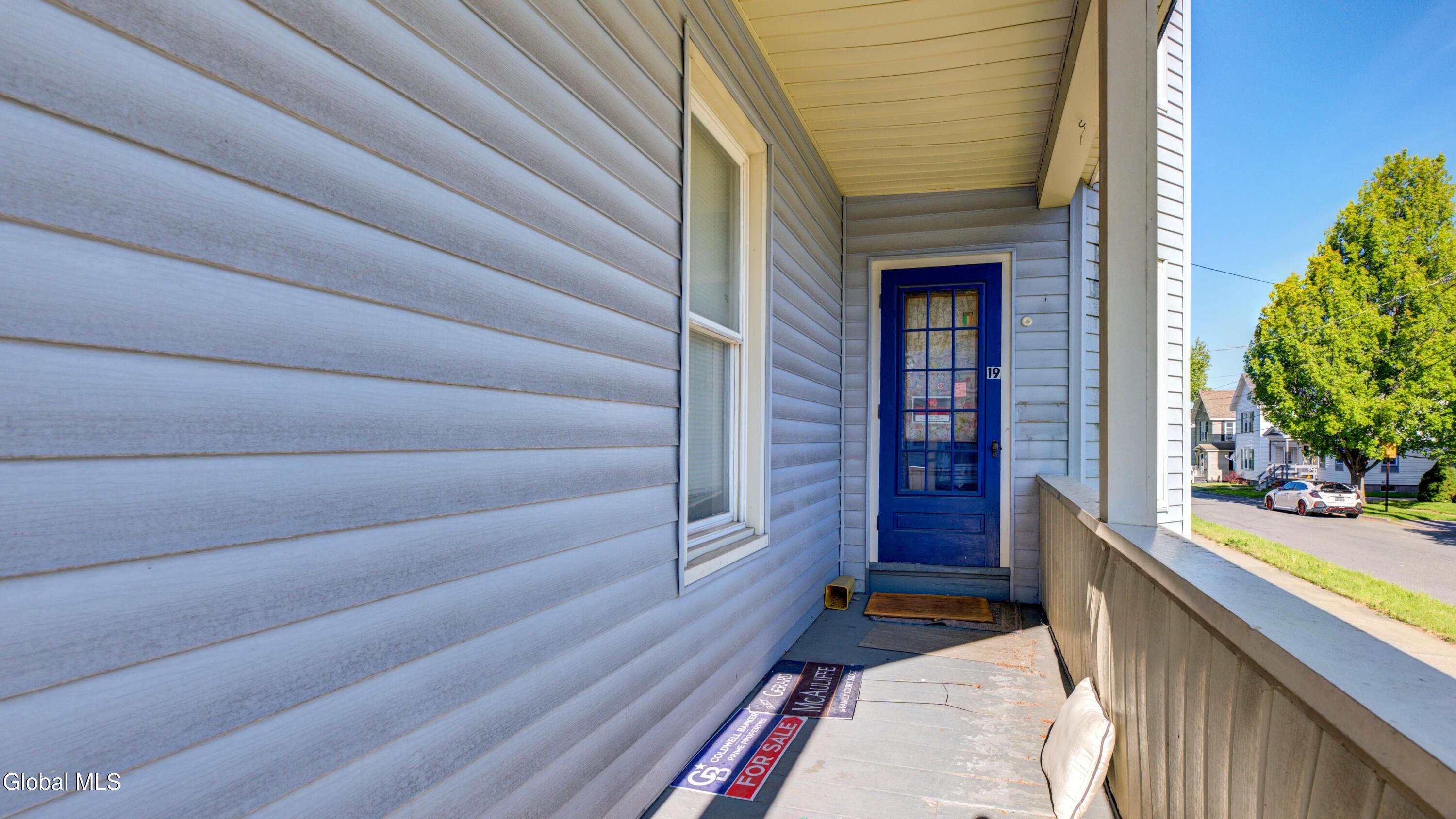 19 S Melcher Street Johnstown NY 12095