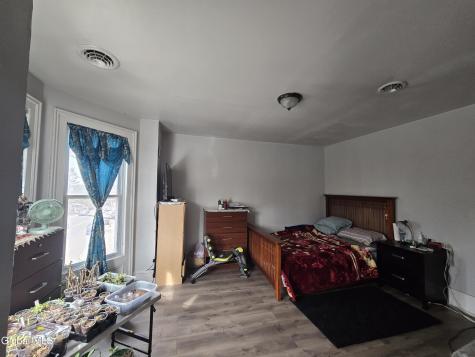603 Nott Street Schenectady NY 12308