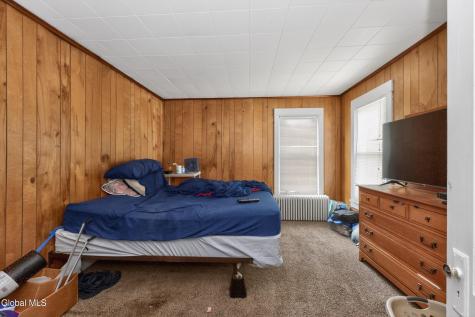 33 Osborne Road Colonie NY 12205