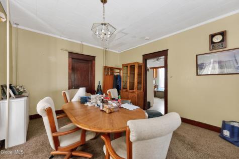 33 Osborne Road Colonie NY 12205