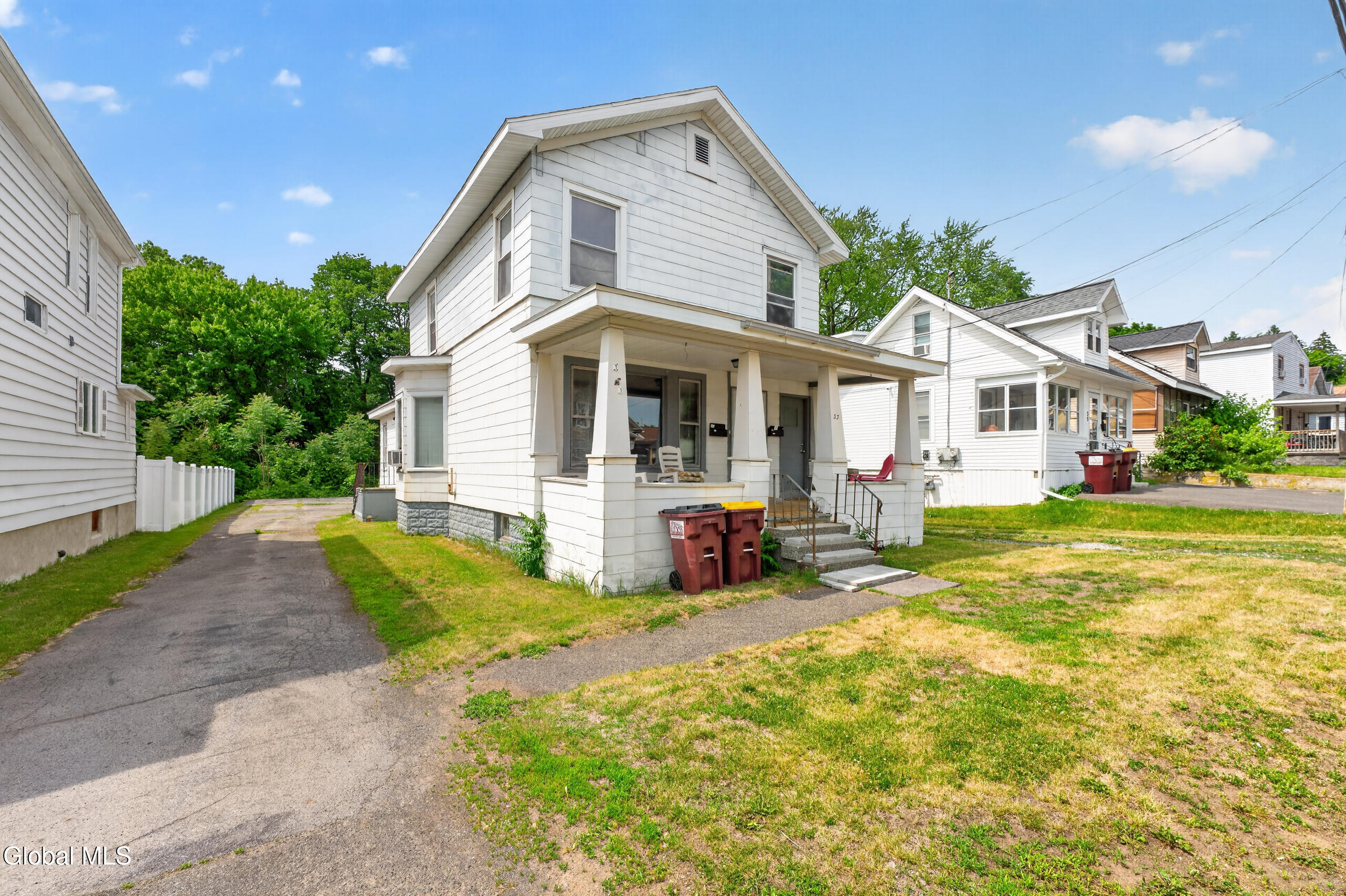 33 Osborne Road Colonie NY 12205