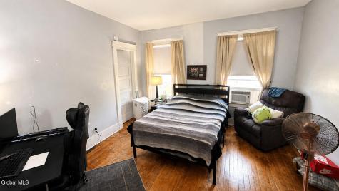 42 Lincoln Avenue Amsterdam NY 12010