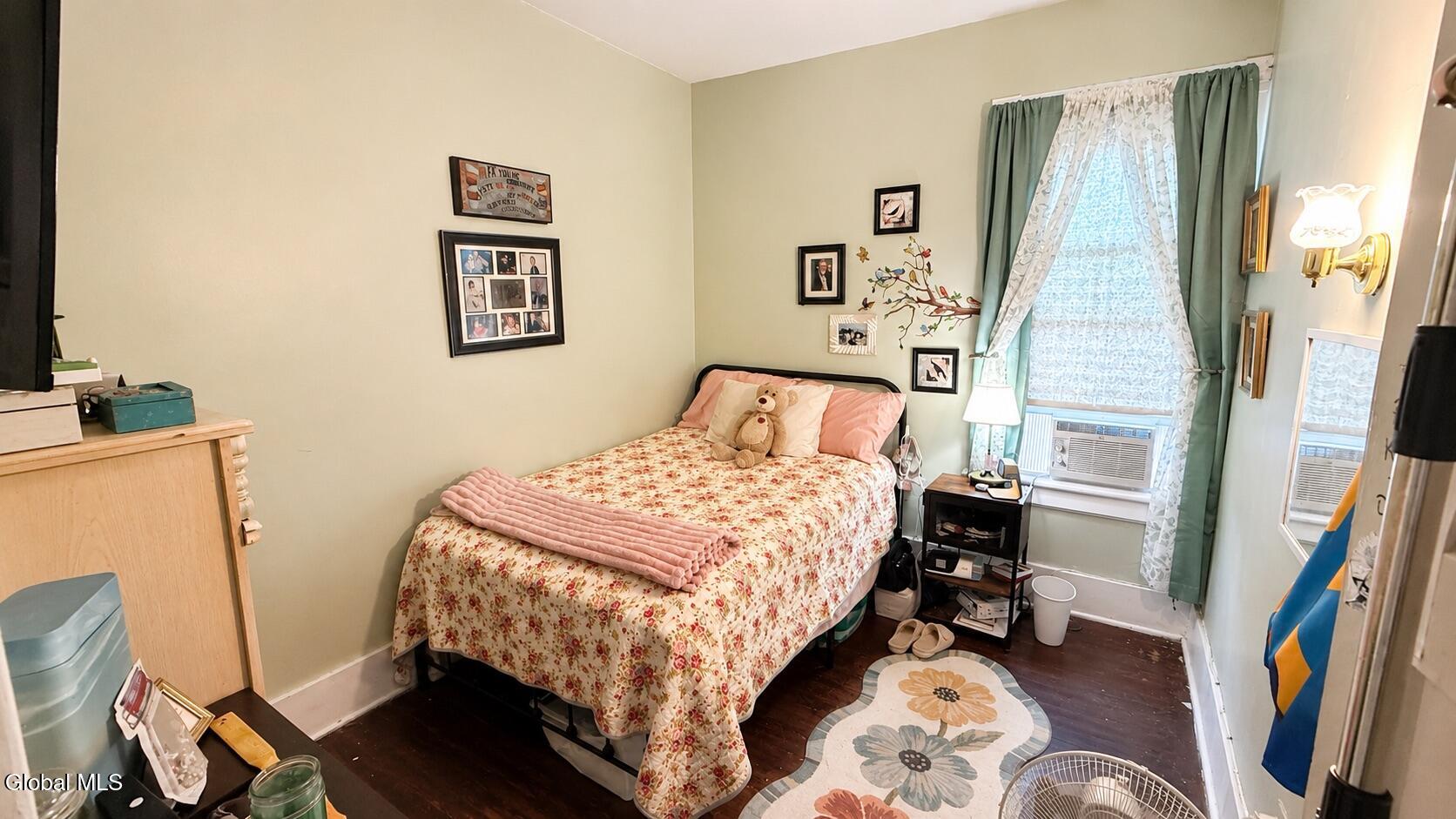 42 Lincoln Avenue Amsterdam NY 12010