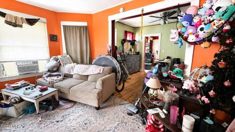 42 Lincoln Avenue Amsterdam NY 12010