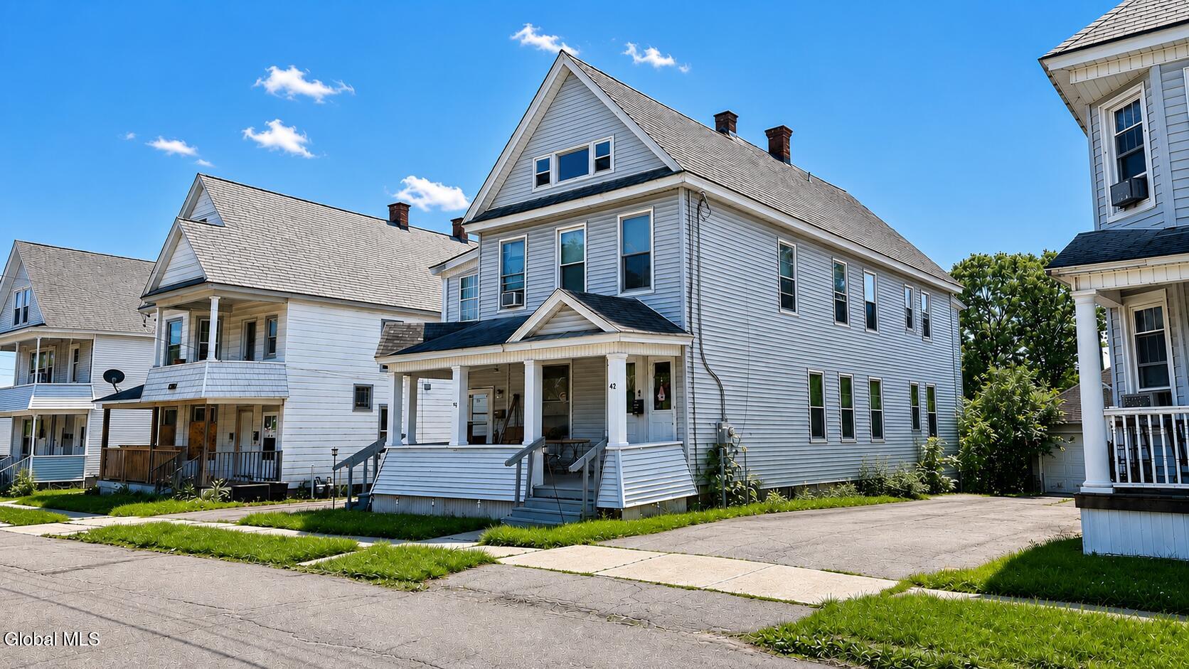 42 Lincoln Avenue Amsterdam NY 12010