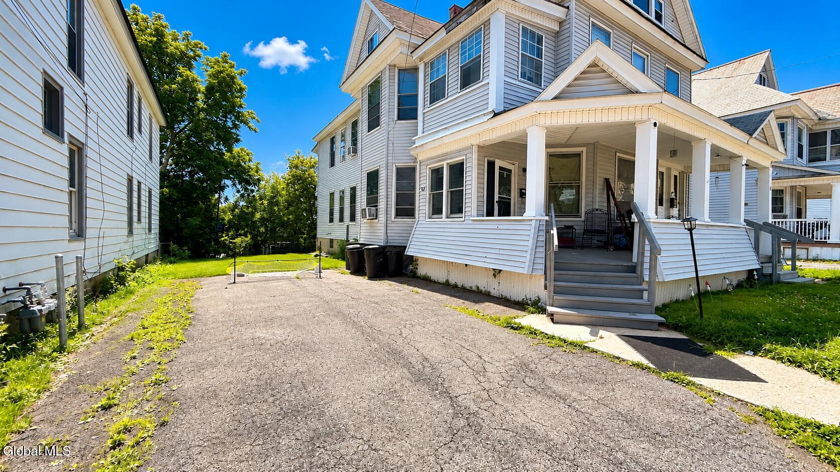42 Lincoln Avenue Amsterdam NY 12010