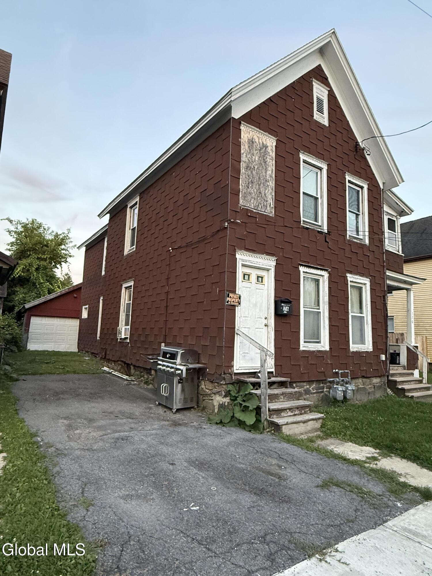 176 N Arlington Avenue Gloversville NY 12078