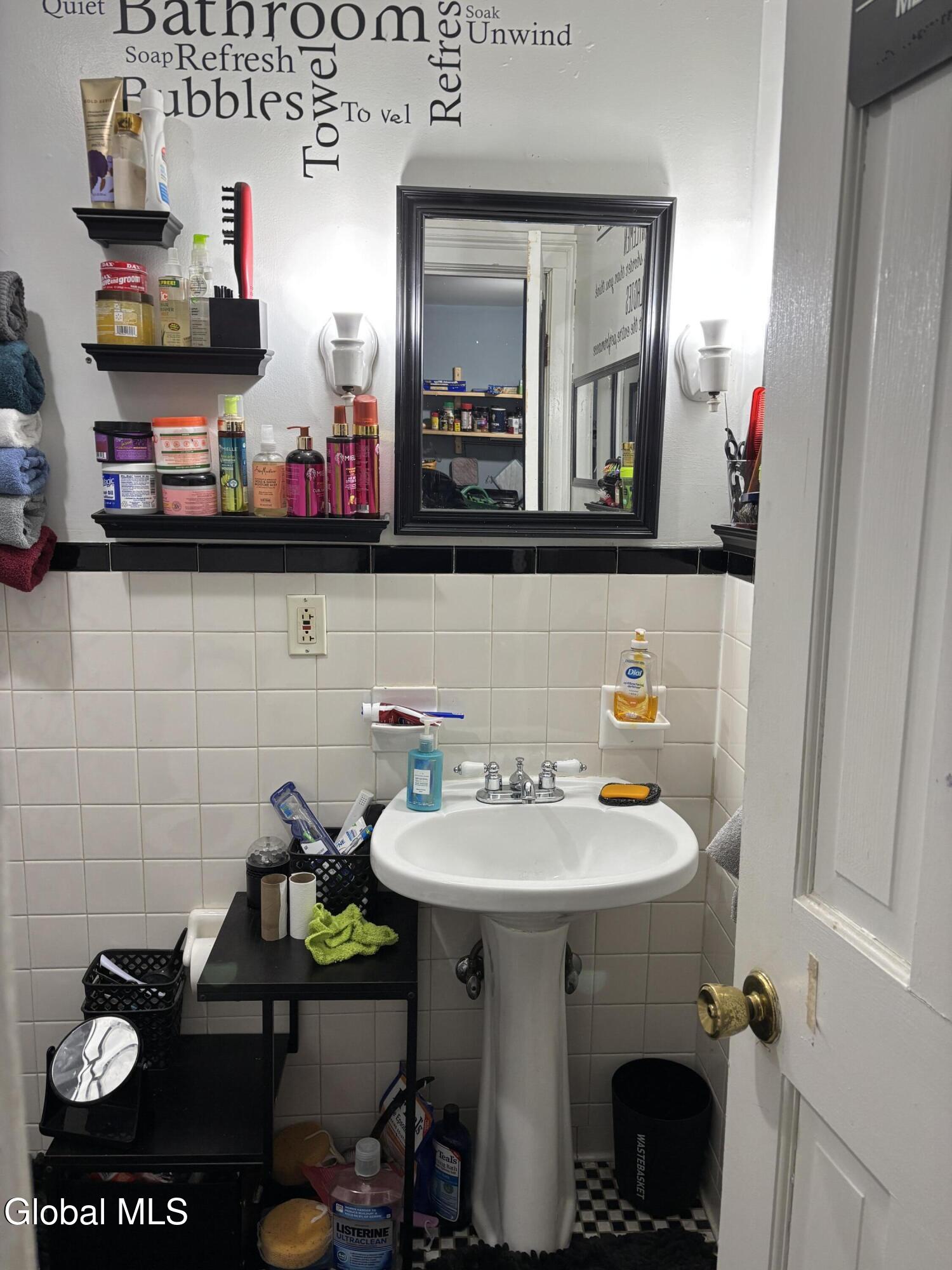 44 Clinton Avenue Albany NY 12210