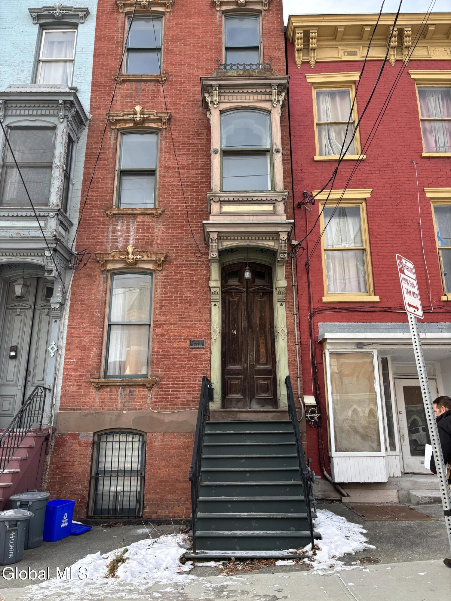 44 Clinton Avenue Albany NY 12210