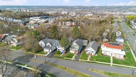 2422 Lavin Court Troy NY 12180