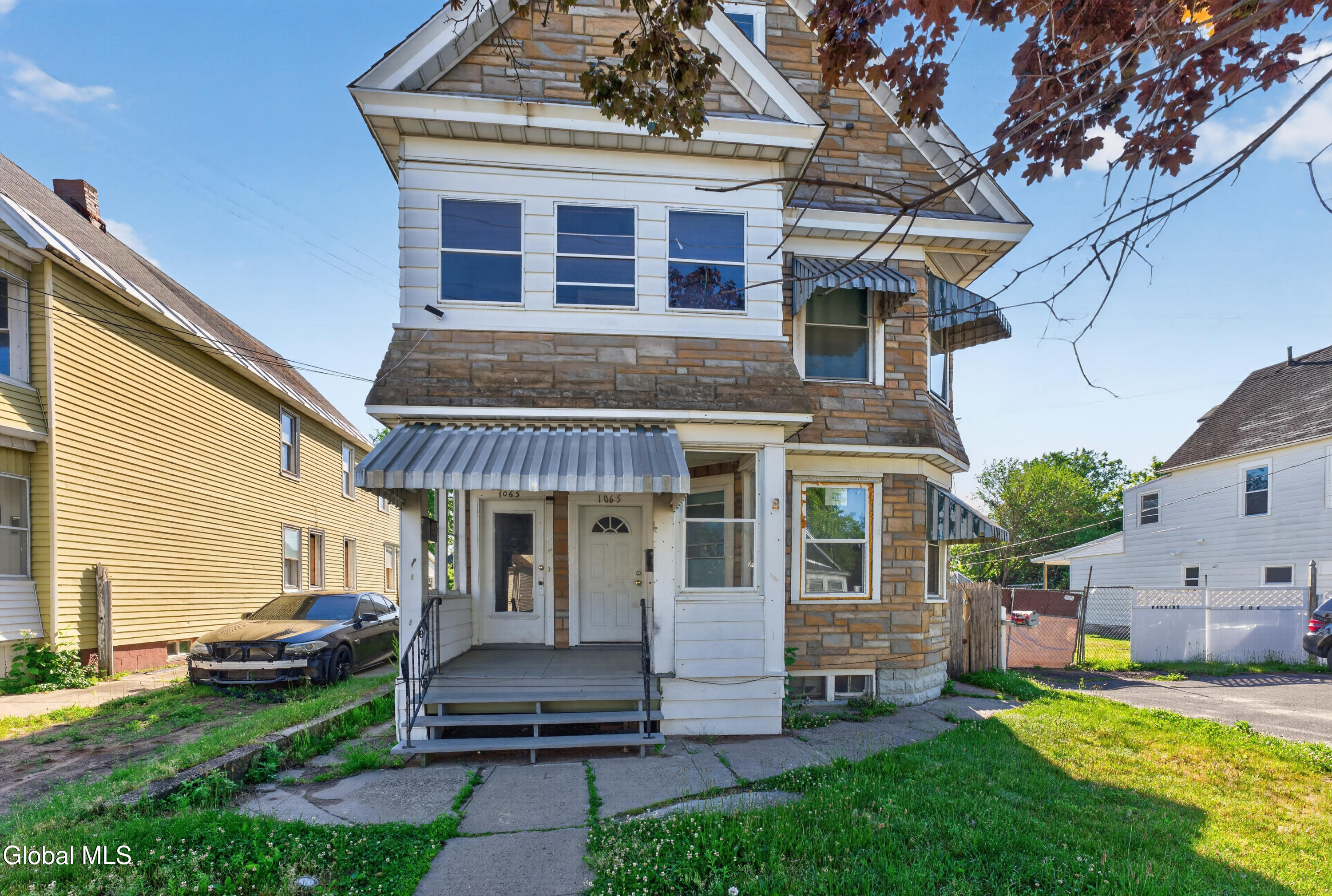 1063 Cutler Street Schenectady NY 12303