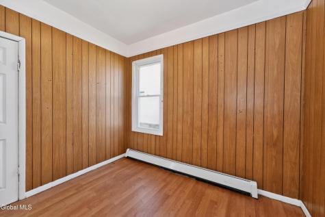 1063 Cutler Street Schenectady NY 12303