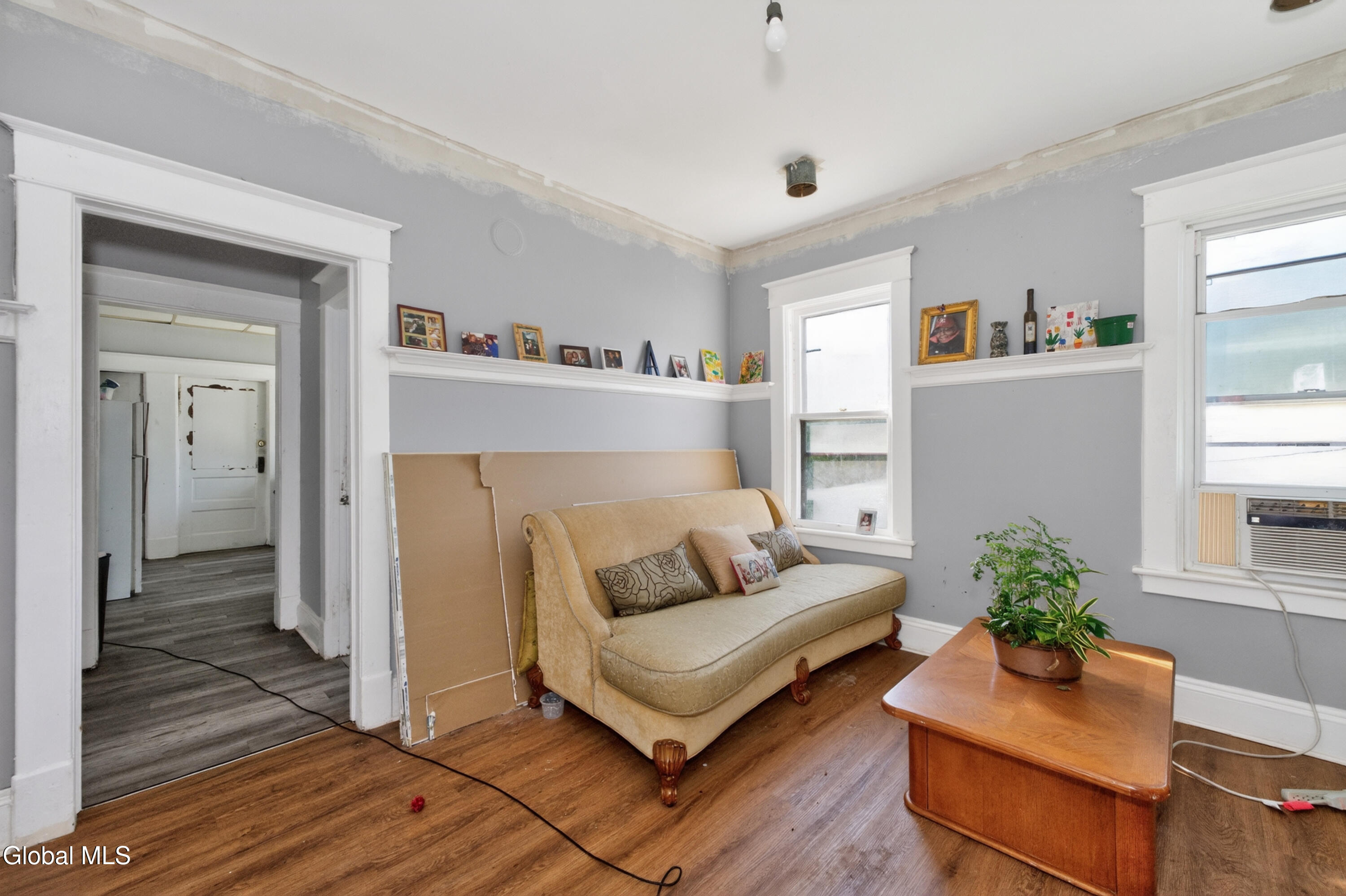 1063 Cutler Street Schenectady NY 12303