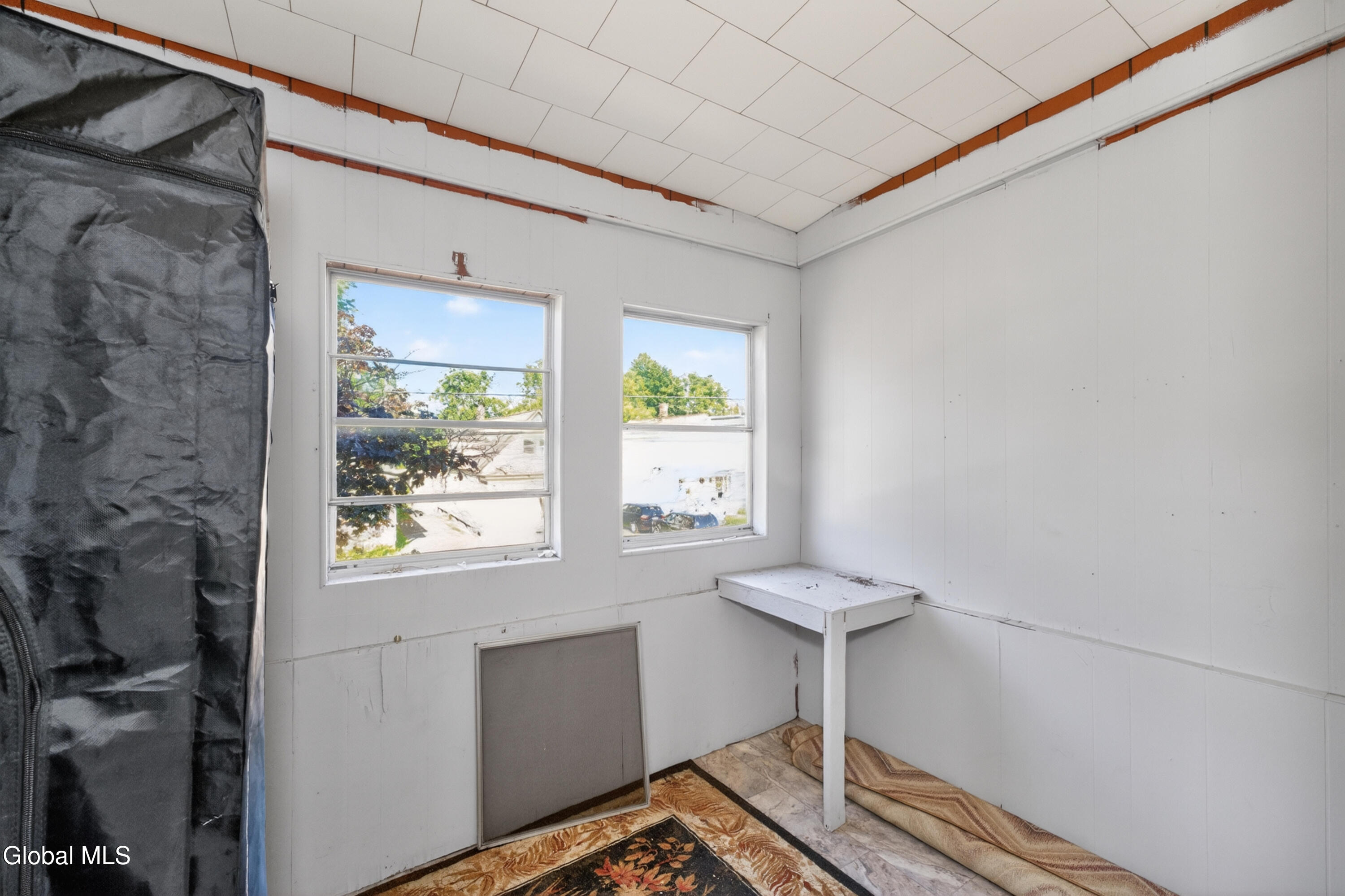 1063 Cutler Street Schenectady NY 12303