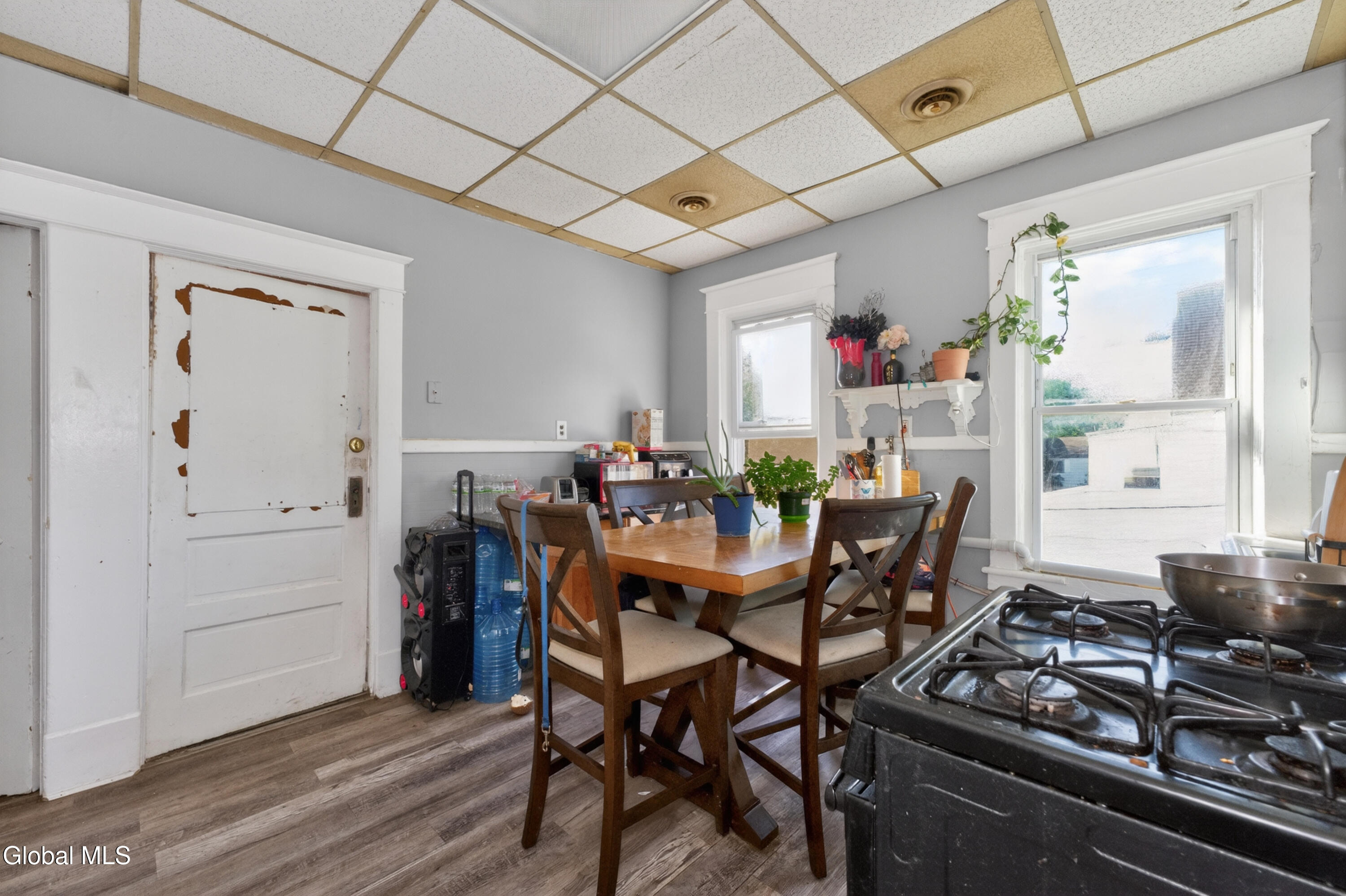 1063 Cutler Street Schenectady NY 12303