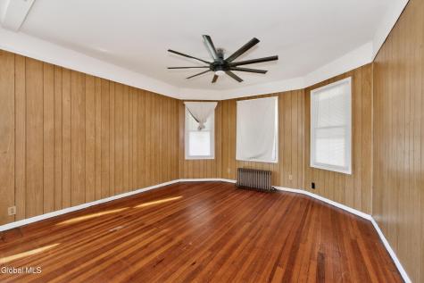 1063 Cutler Street Schenectady NY 12303