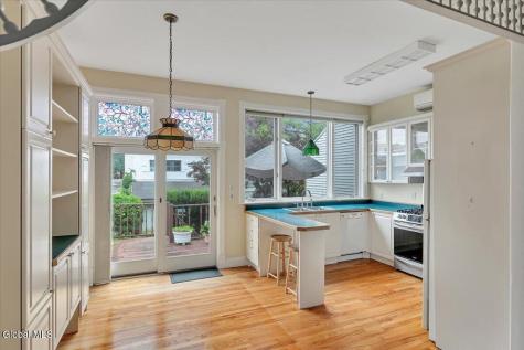 396 Hamilton Street Albany NY 12210